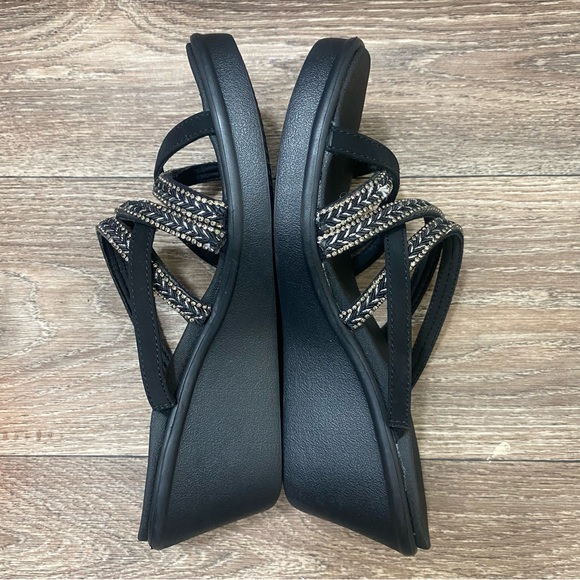 Skechers Size 9 Rumble On Night Out Black Rhinestone
Strappy Wedges Sandal New - Picture 6 of 10